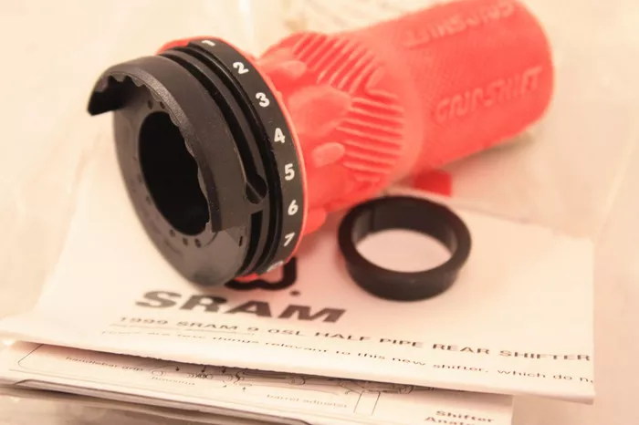 Sram Halfpipe Grip w/ end race, for 8 speed ESP 9.0, 9.0SL, 7.0 Rear Shifter: Red, NIP